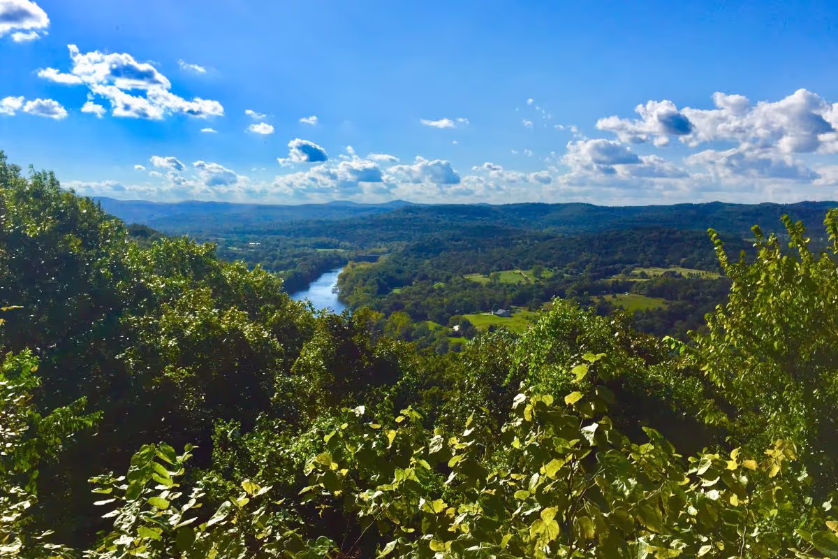 4-reasons-why-you-should-take-an-outdoor-adventure-this-spring