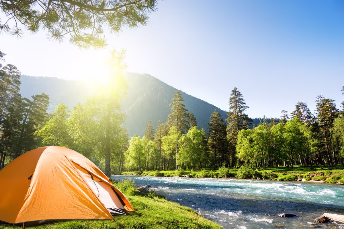 10-tips-for-camping-in-the-summer-how-to-stay-comfortable-and-safe-in-the-great-outdoors