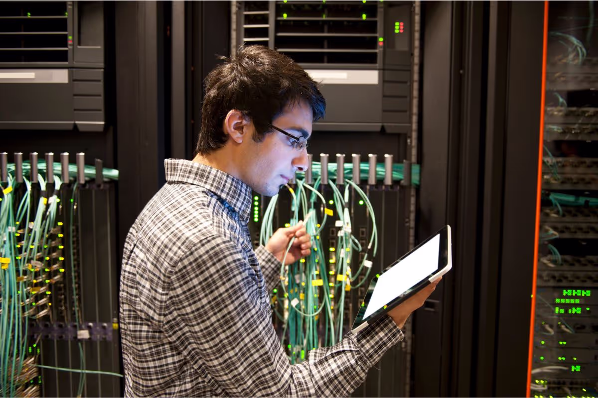 it-professionals-and-work-life-balance-navigating-the-demands-of-the-digital-age