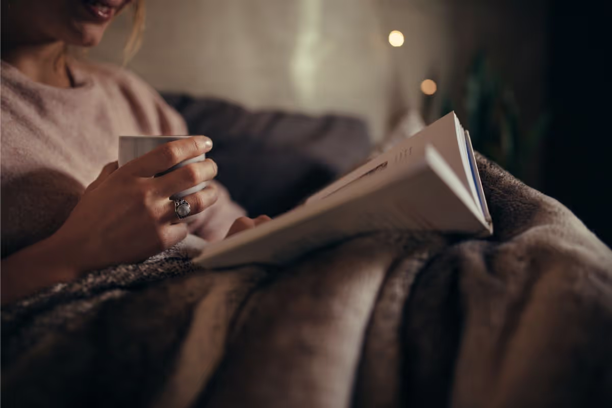 cuddle-worthy-books-for-february-reading-escapes