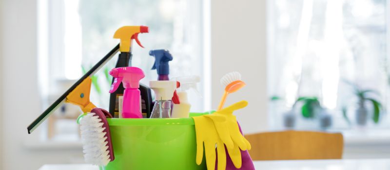 fall-into-clean-5-essential-house-cleaning-tips-for-the-season