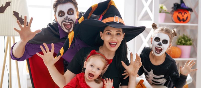 halloween-game-night-5-fun-activities-to-celebrate-at-home